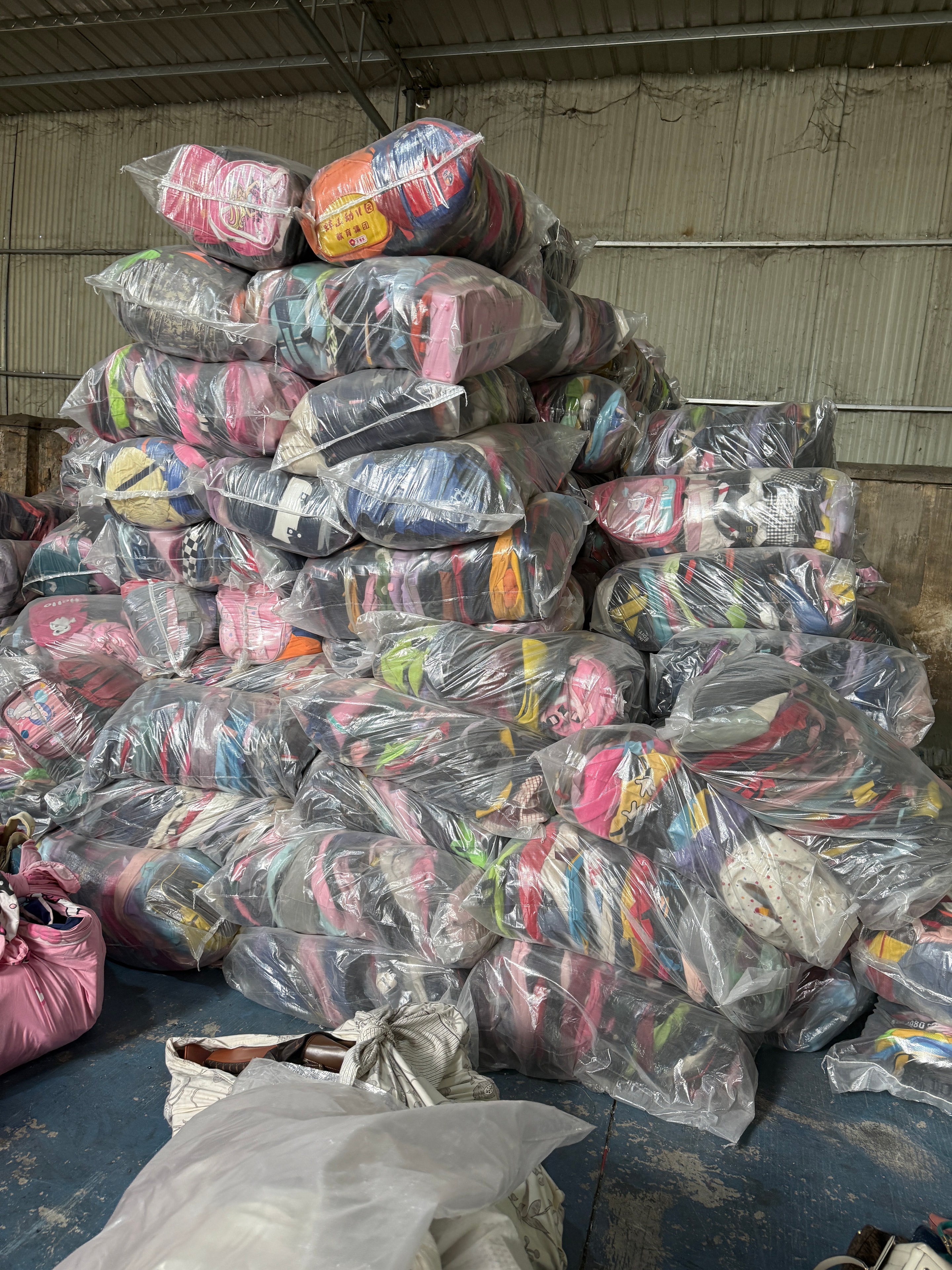 School Bags — used wholesale export Grade A