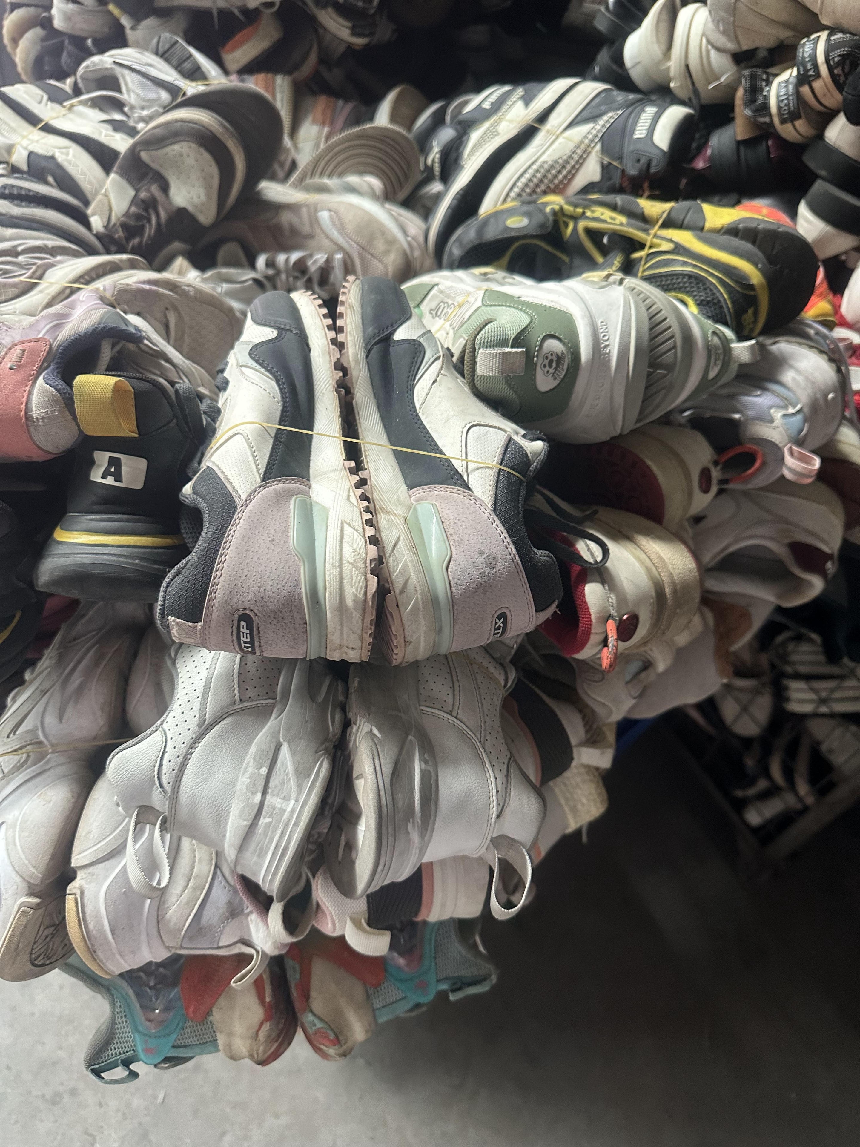 Ladies Shoes Mix — used wholesale export