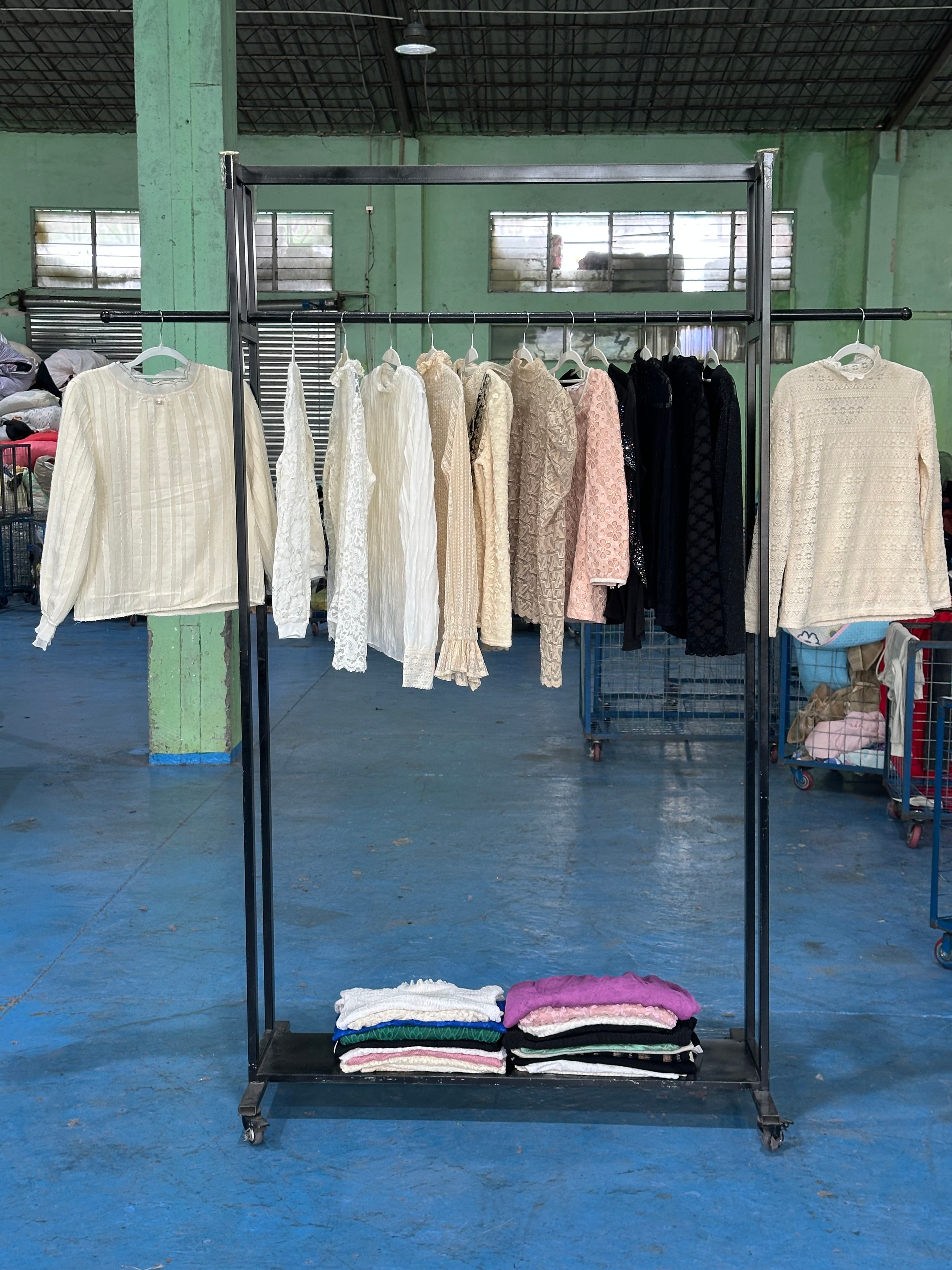 Ladies Lace Long-Sleeve T-Shirt — used wholesale export